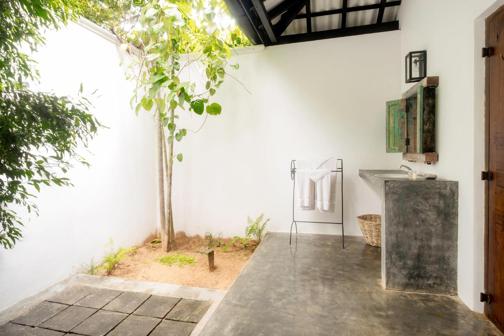 Nisala Arana Boutique Hotel Bentota Bagian luar foto